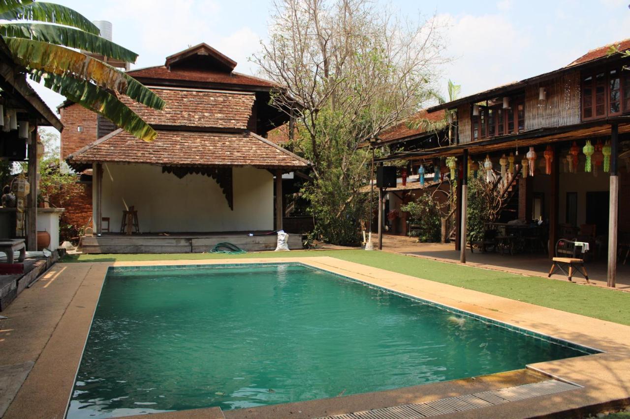 Capital O 75421 Baan Singkham Boutique Resort Chiang Mai Luaran gambar